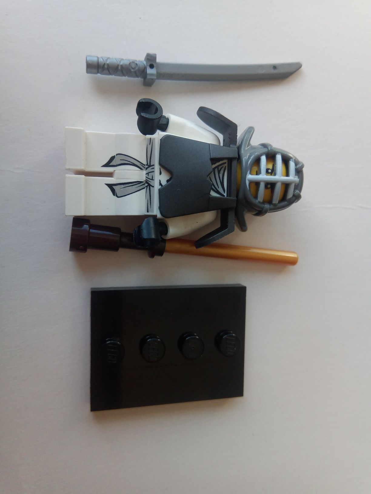 Figurka LEGO Ninjago Kendo Zane njo044 podstawka broń