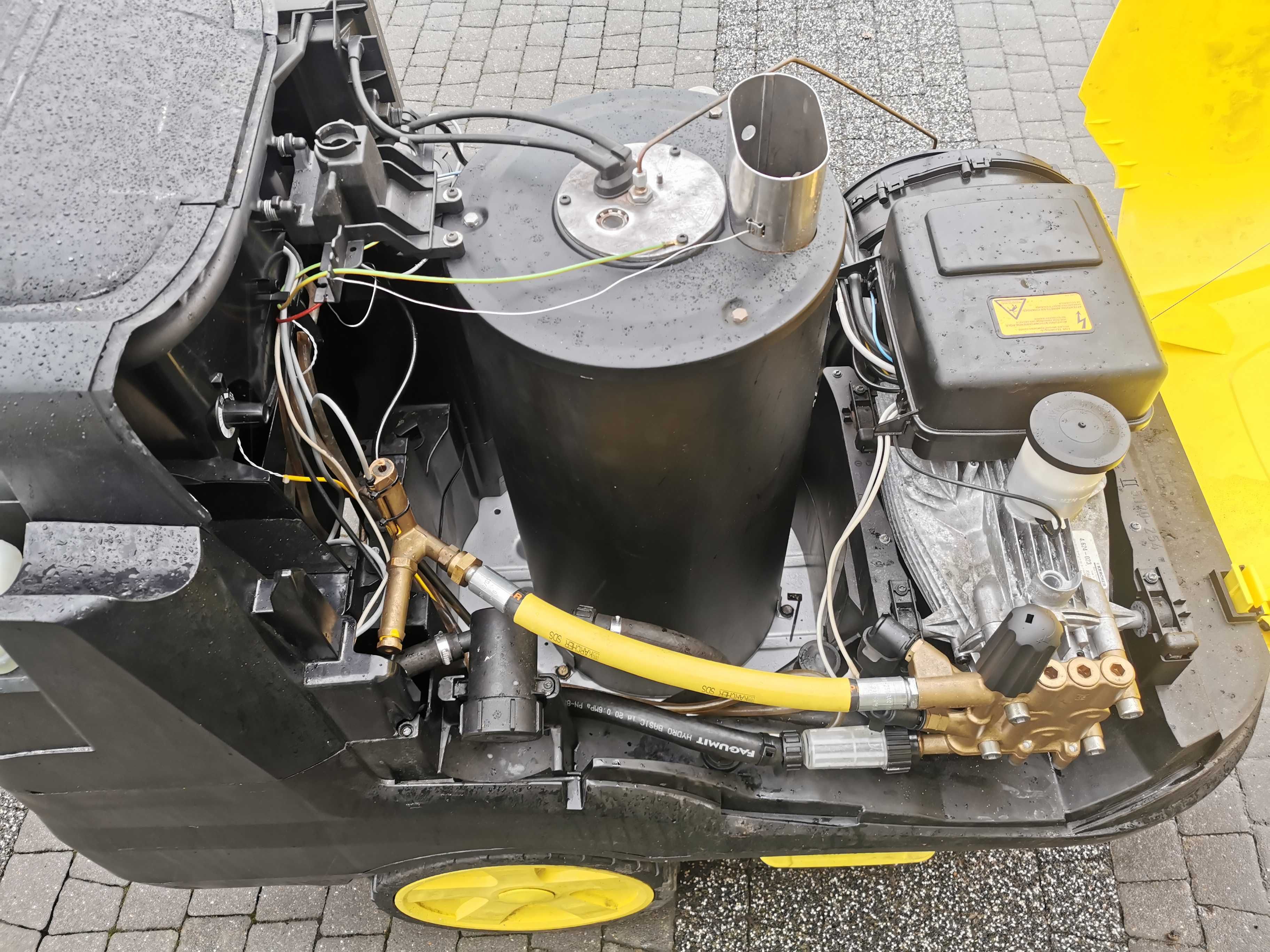 Myjka na gorącą wodę wolnoobrotowa karcher 8/18 4M
