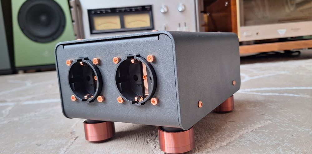 Soundlab  listwa zasilająca  sieciowa audio