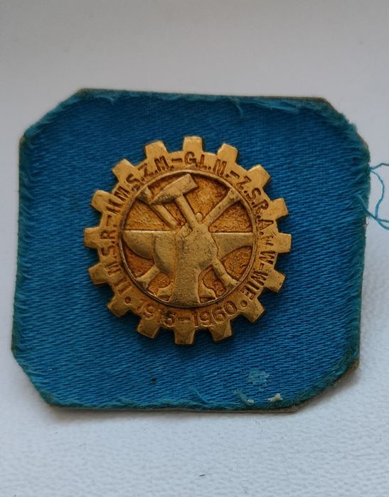 Odznaka pamiątkowa,przypinka szkolna