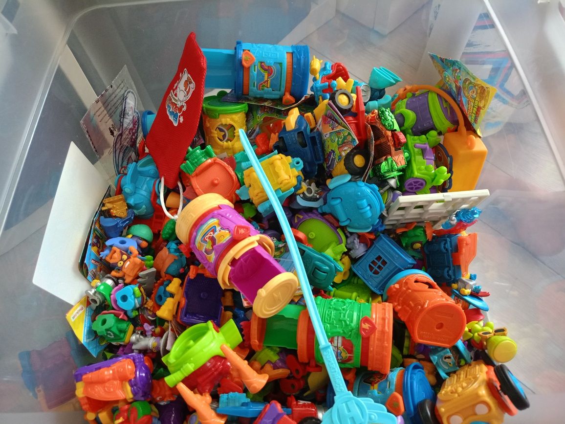 Zestaw super zings things pojazdy figurki i wiele więcej
