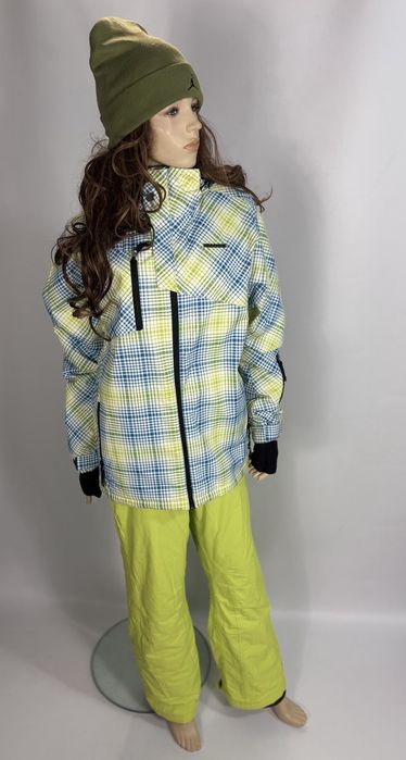 Костюм жіночий лижний  Л розмір ідеал жодного нюансу