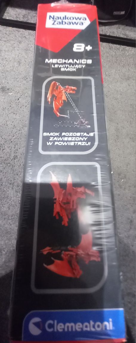 Lewitujący smok mechanics