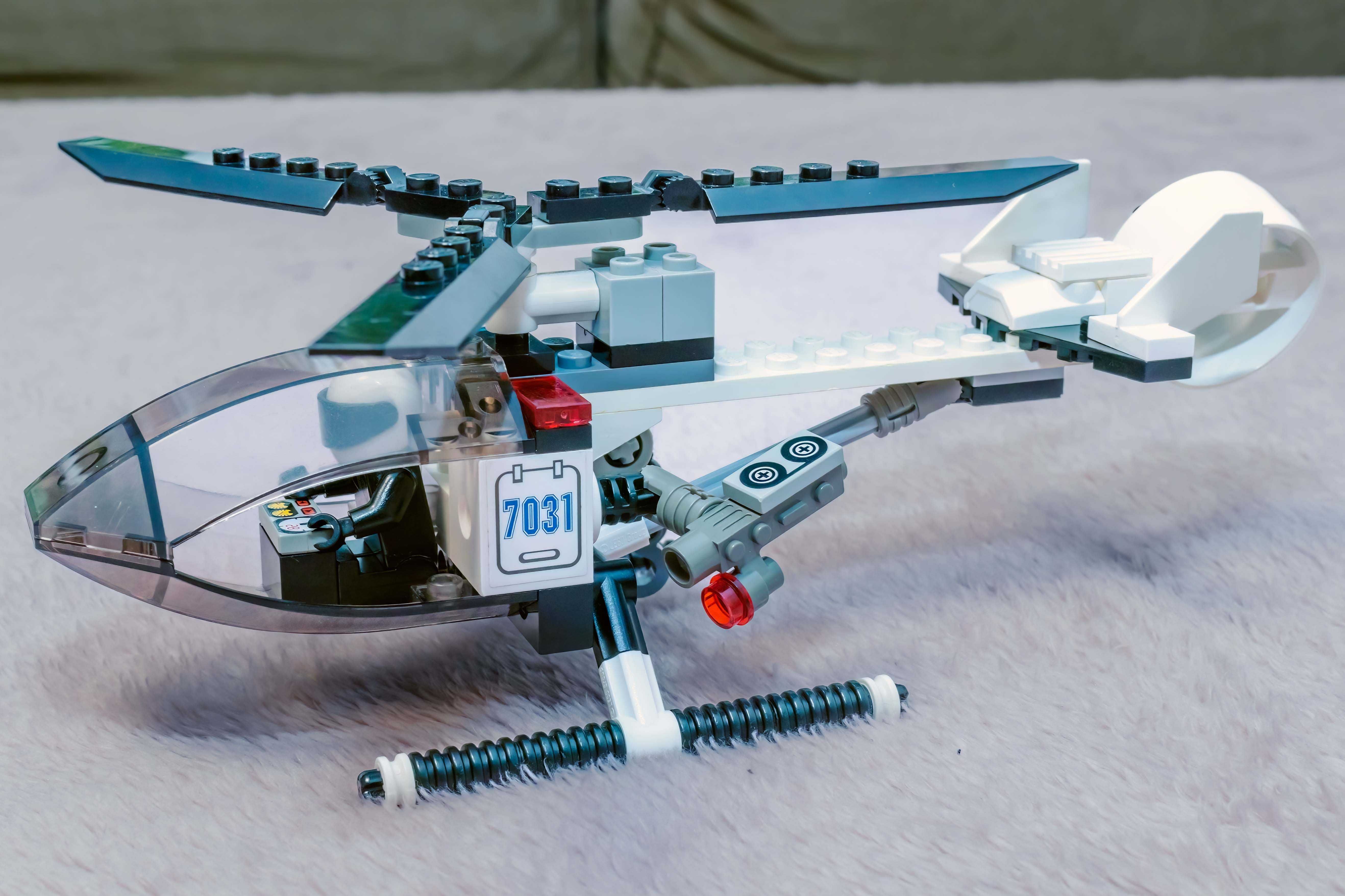 LEGO 7031 - LEGO CITY - Helikopter policyjny