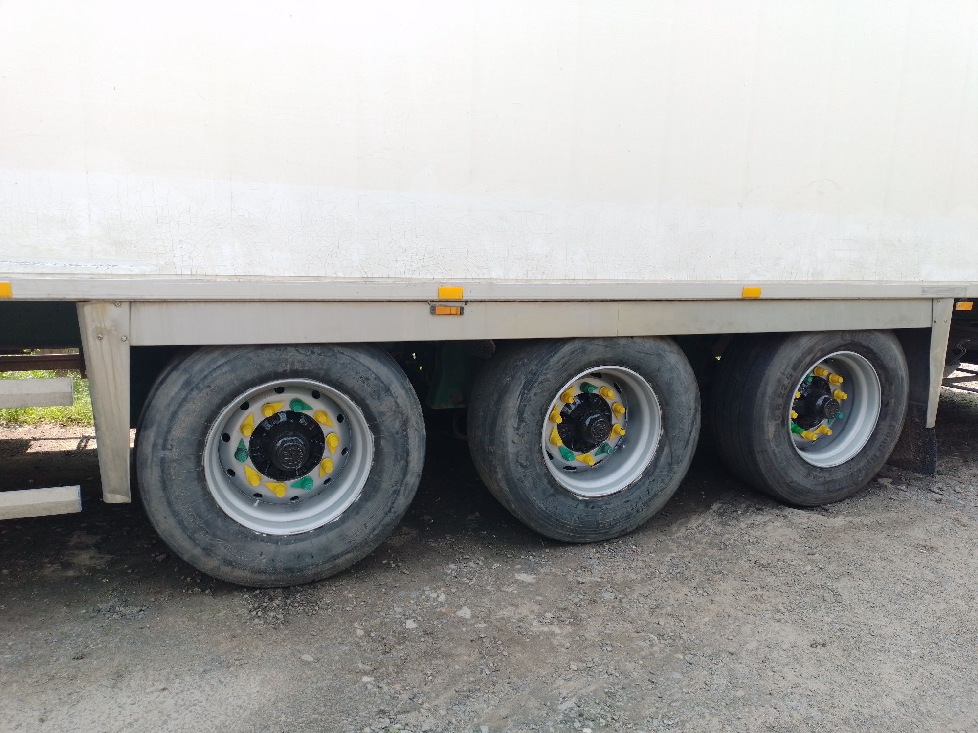 Напівпричіп реф Chereau