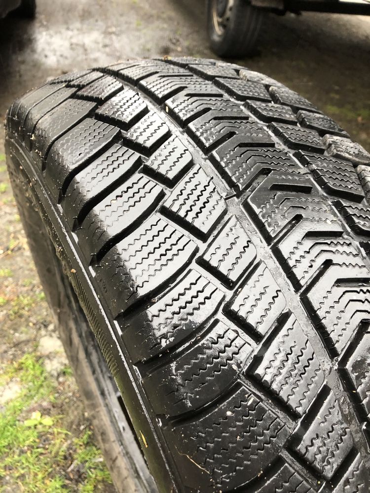 Opony Equipe 235/65 R17 4x4 terenowe