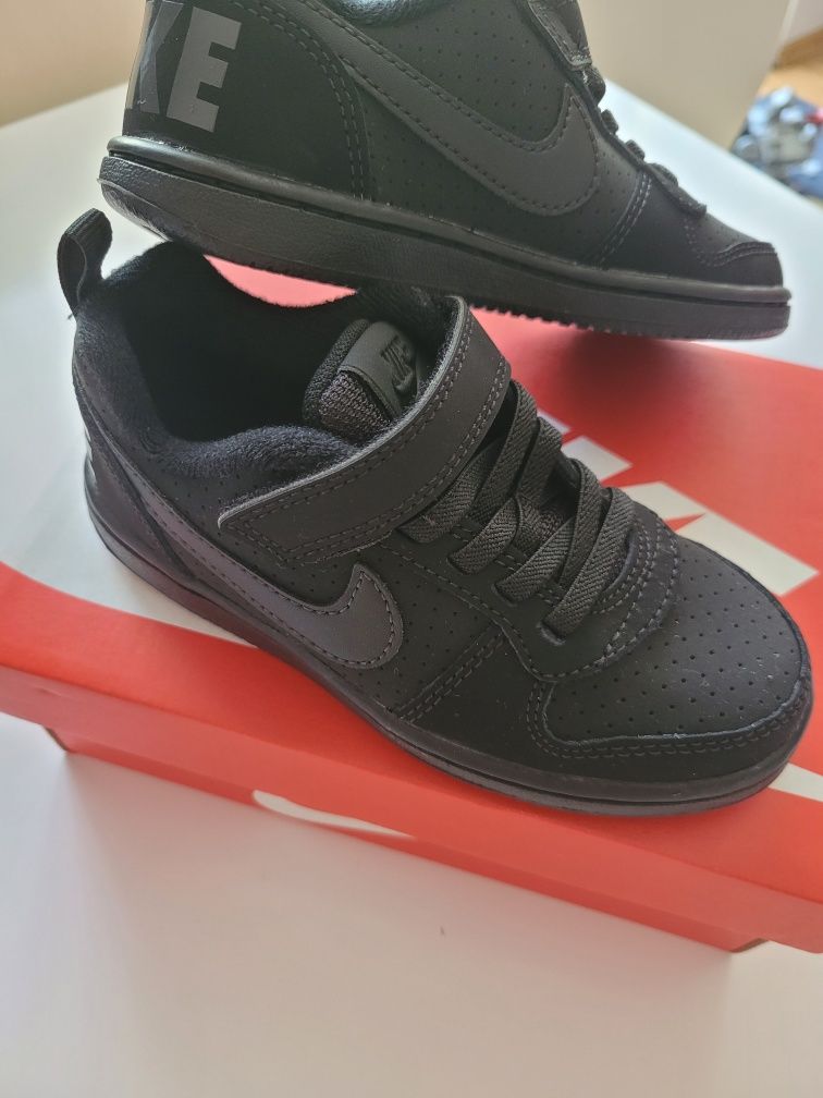 Nike adidaski court borough low rozmiar 27,5