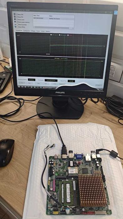 Intel BOXDN2800MT + Atom N2800 + 2GB + WiFi ITX