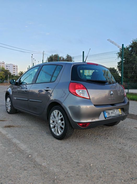 Clio III 2011 Gasolina