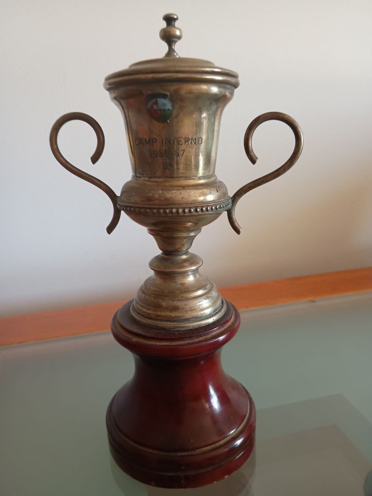 troféu taça de concurso de pesca desportiva dos anos 60