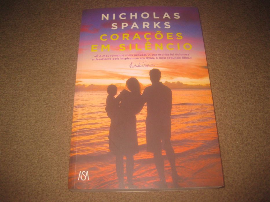 Livro "Corações em Silêncio" de Nicholas Sparks