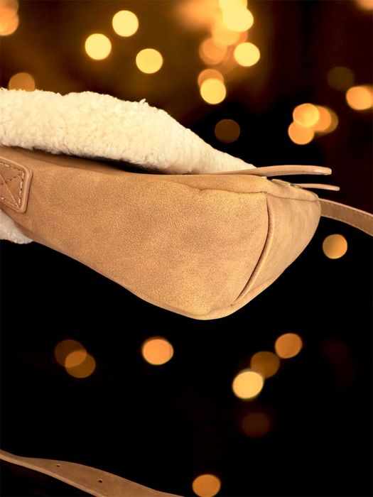 Karmelowa torebka UGG