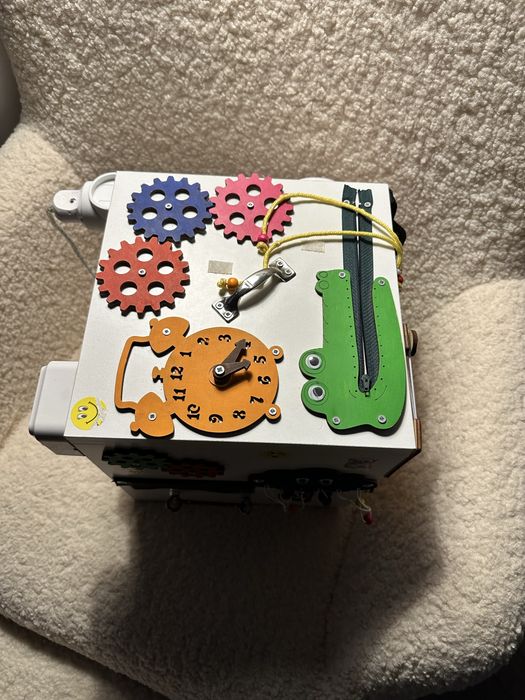 Бізі куб великий 25*27 см