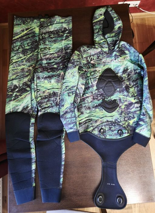 Pianka neoprenowa do nurkowania rozmiar M