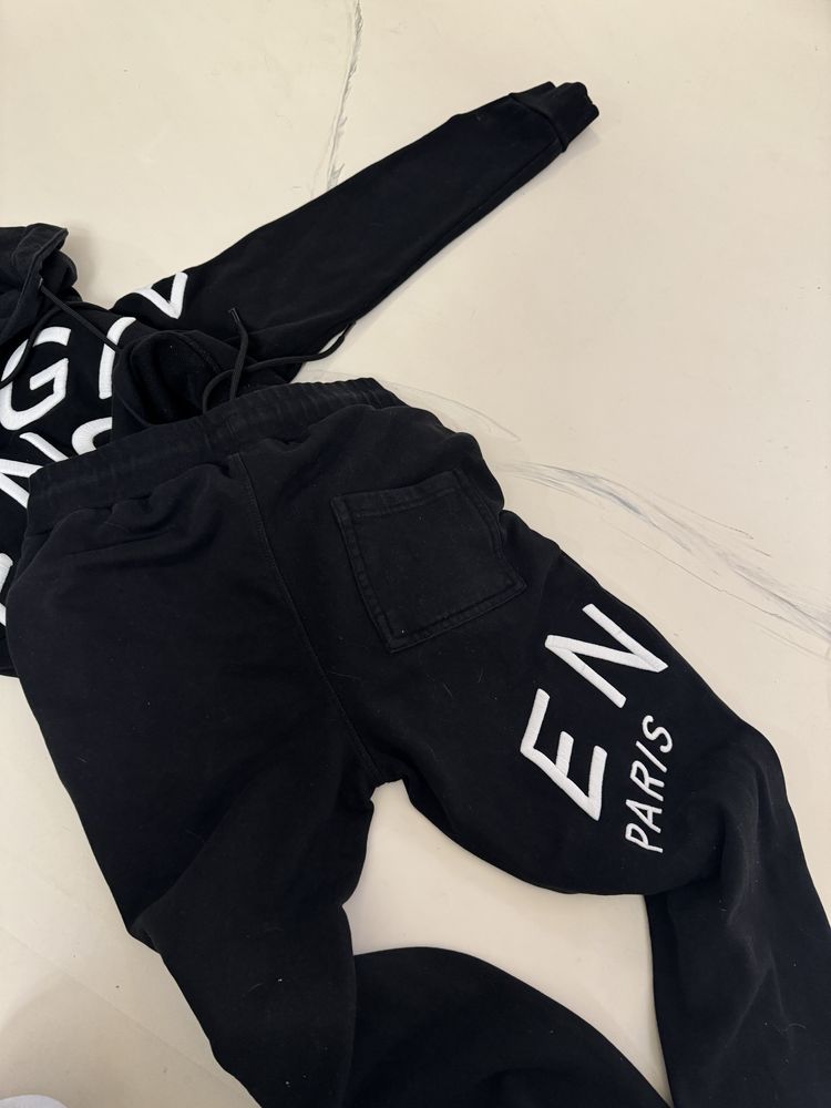 Givenchy Dres czarny S M joggers bluza z kapturem jak O la voga Plein