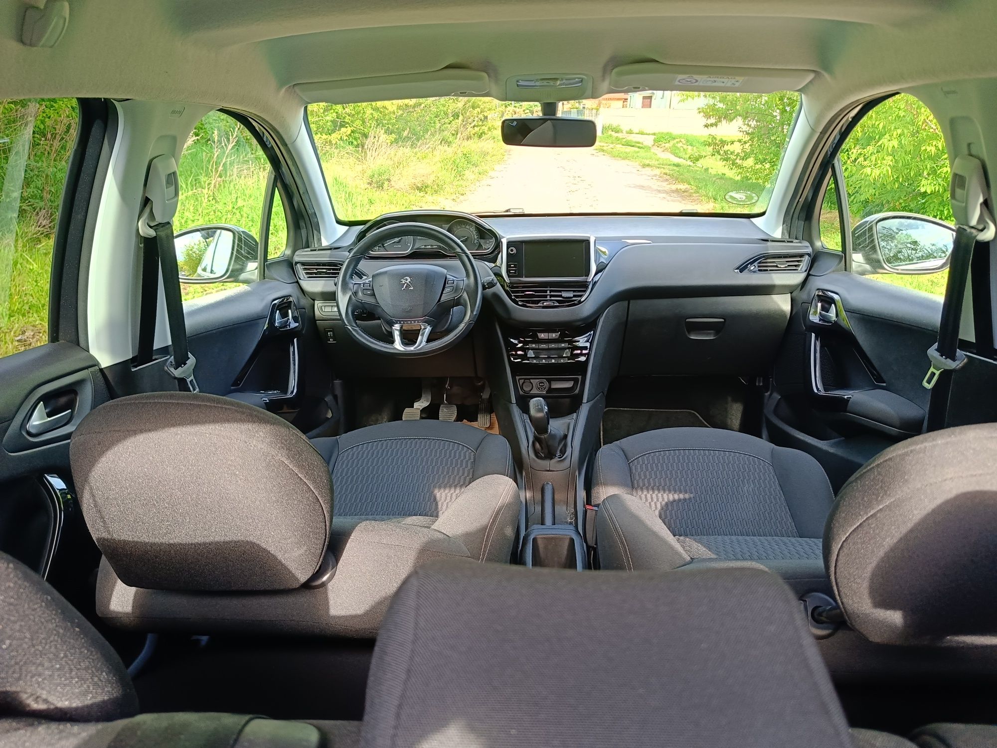 Peugeot 208 1.6 HDi 2017 r