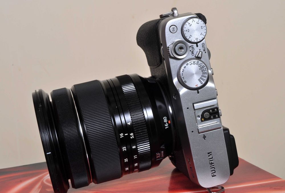 Fuji XF 16x80 F: 4.0 WR. Bom estado. Com UV 72mm, Novo.
