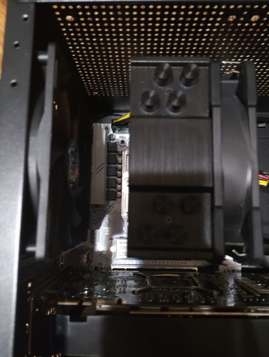 Ігровий пк Ryzen 5 5600 GTX 1070 DDR4 32 gb 3600 mhz NVME  512gb