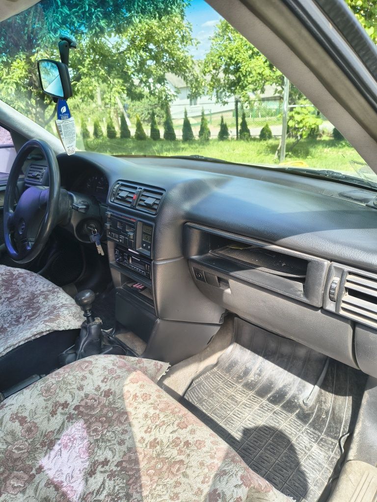 Opel Vectra A Опель Вектра А 1.7 D дизель 1991р