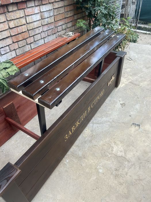 Надгробие из дерева