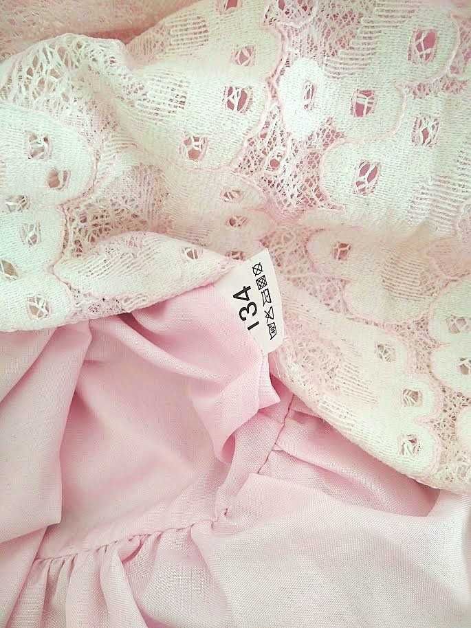 Elegancka, różowa sukienka 134