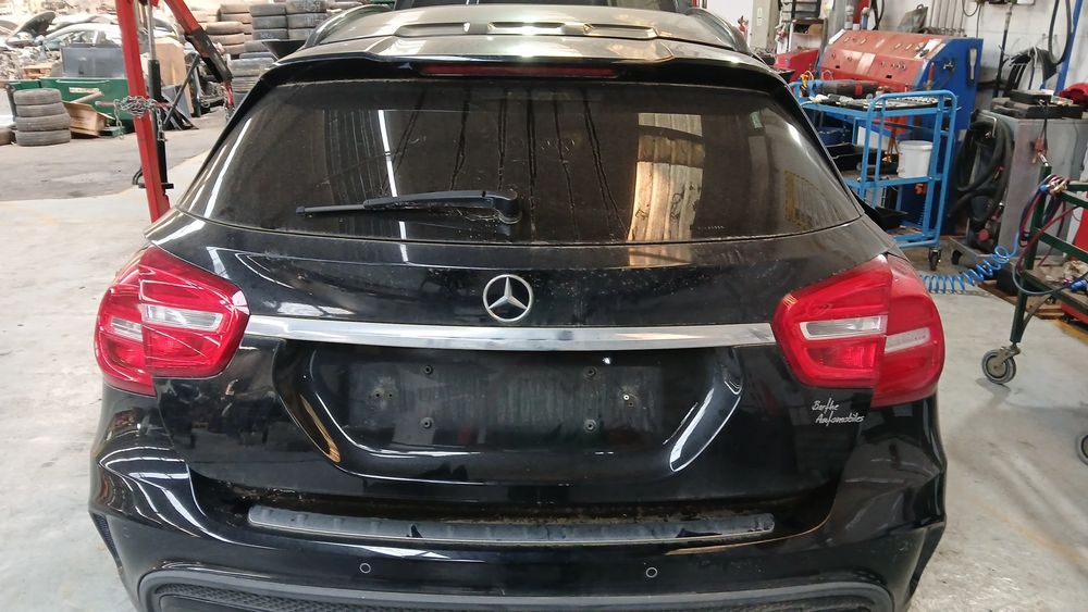 Porta / tampa da mala MERCEDES-BENZ GLA (X156)