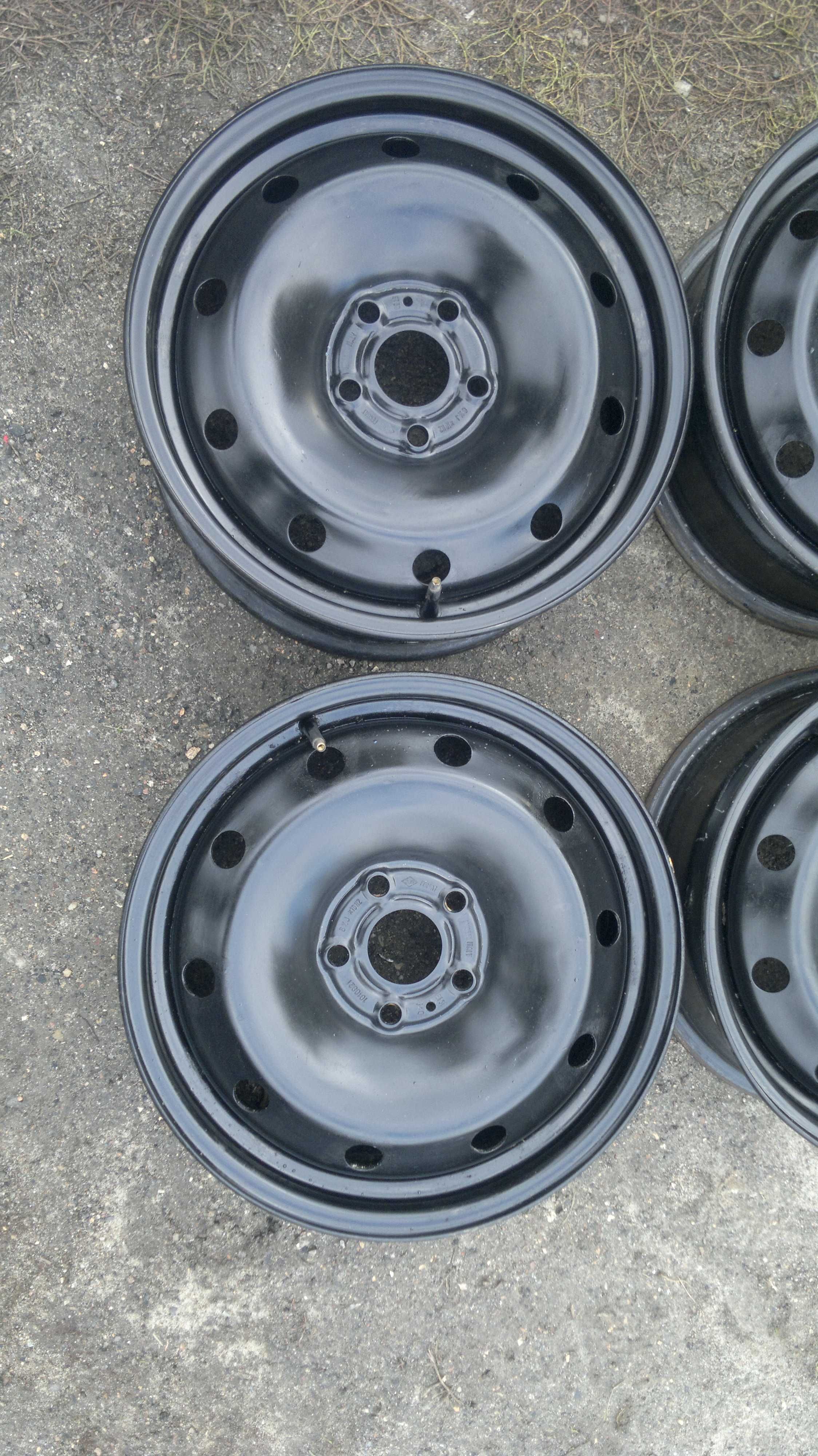 Felgi stalowe 15 RENAULT 16 megane 4x100 scenic modusclio LAGUNA 5X108