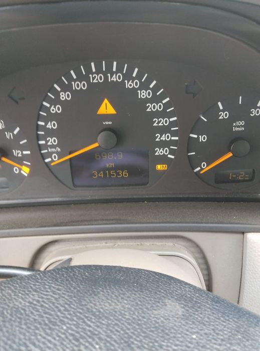 Продам мерса w210, 2.2 дизель