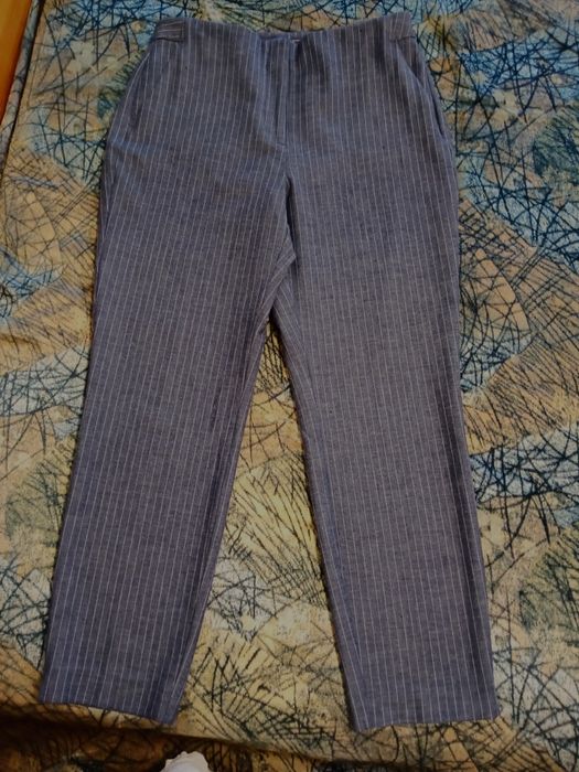 Брюки укороченные. Новые.