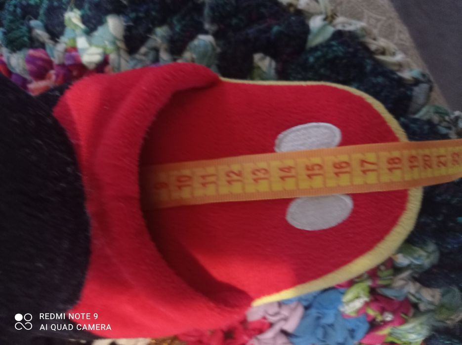 Продам дитячі кімнатні тапки із Мікі Маус