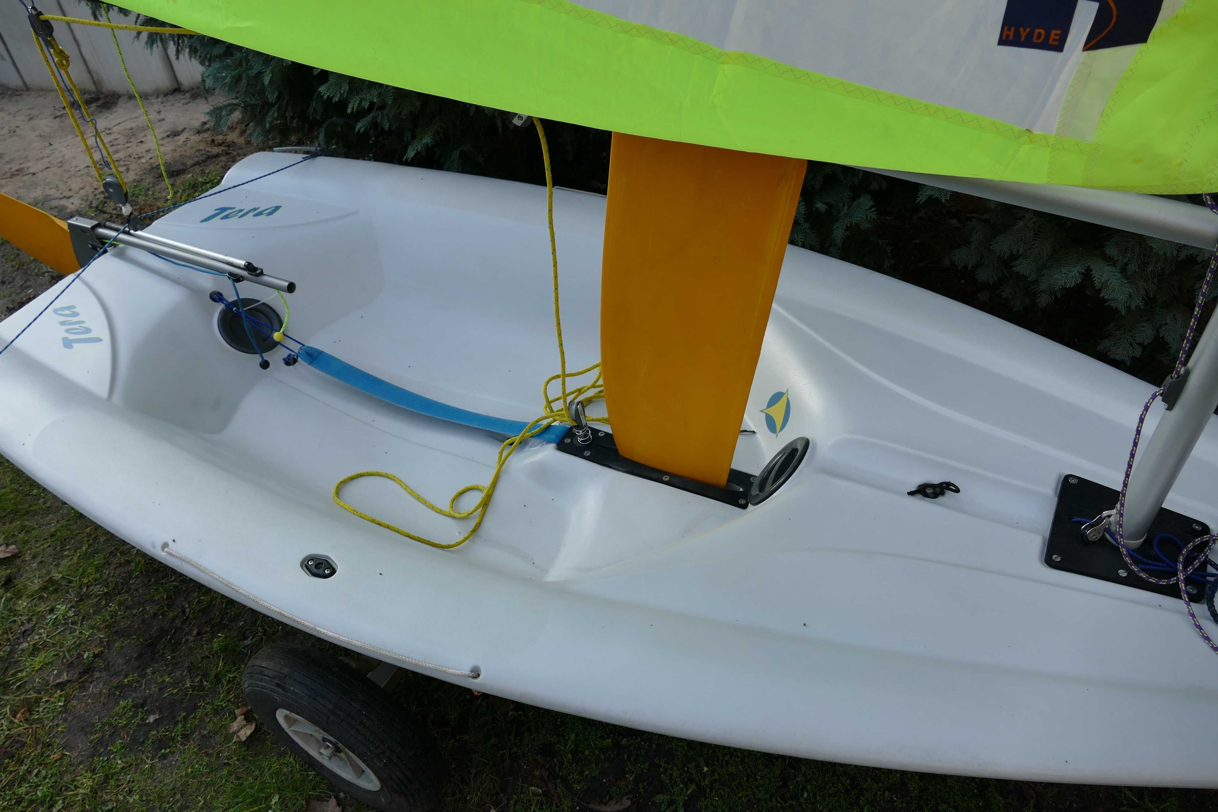 Żaglówka łódź żaglowa RS Tera polietylen 2.87m + wózek