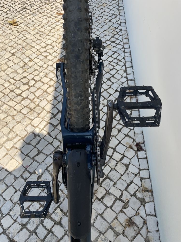 2018 Santa Cruz Nomad CC 27.5” Size L