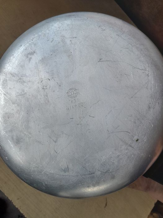 Garnek  aluminiowy ruski