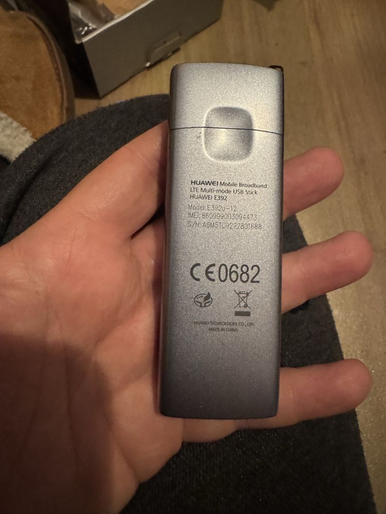 Pen Huawei E392u-12