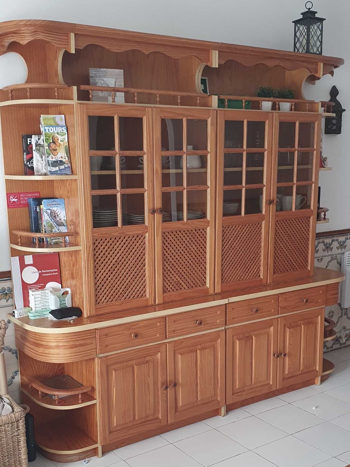 Armário de sala / 4 Módulos pinho