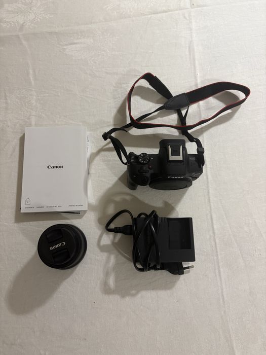 Canon EOS R50 + objetiva RF-S 18-45 mm — como nova (usada 2x)