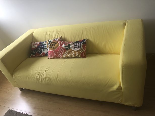 Sofa com duas capas