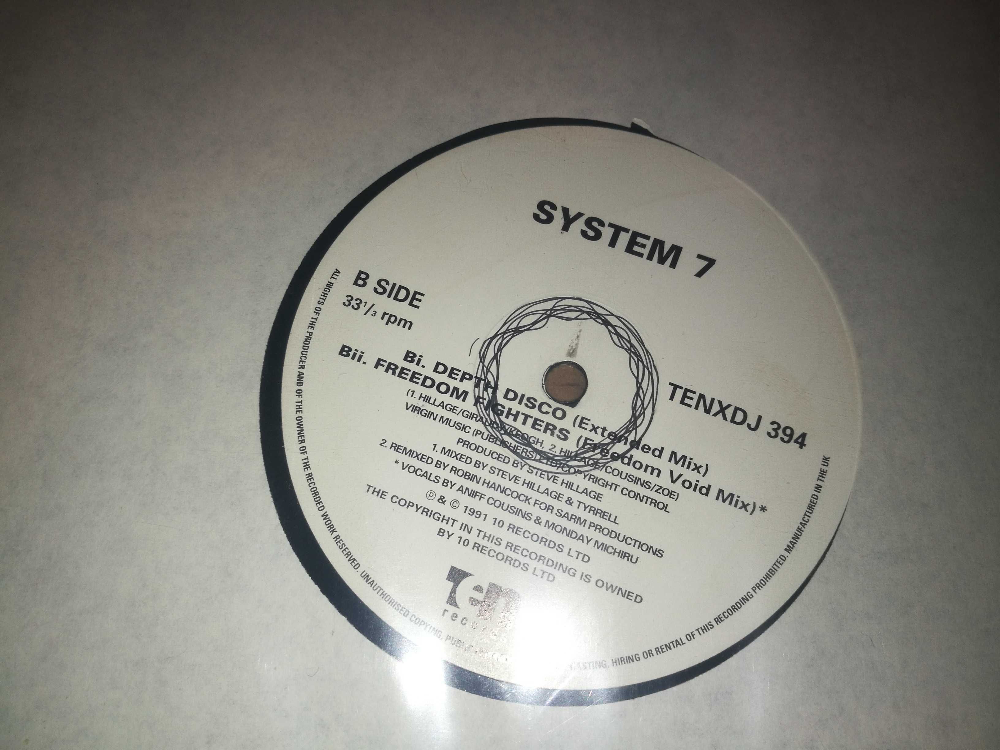 SYSTEM   7 (dance) - Freedom  Fighters (Promo 1991 - 33 RPM MAXI