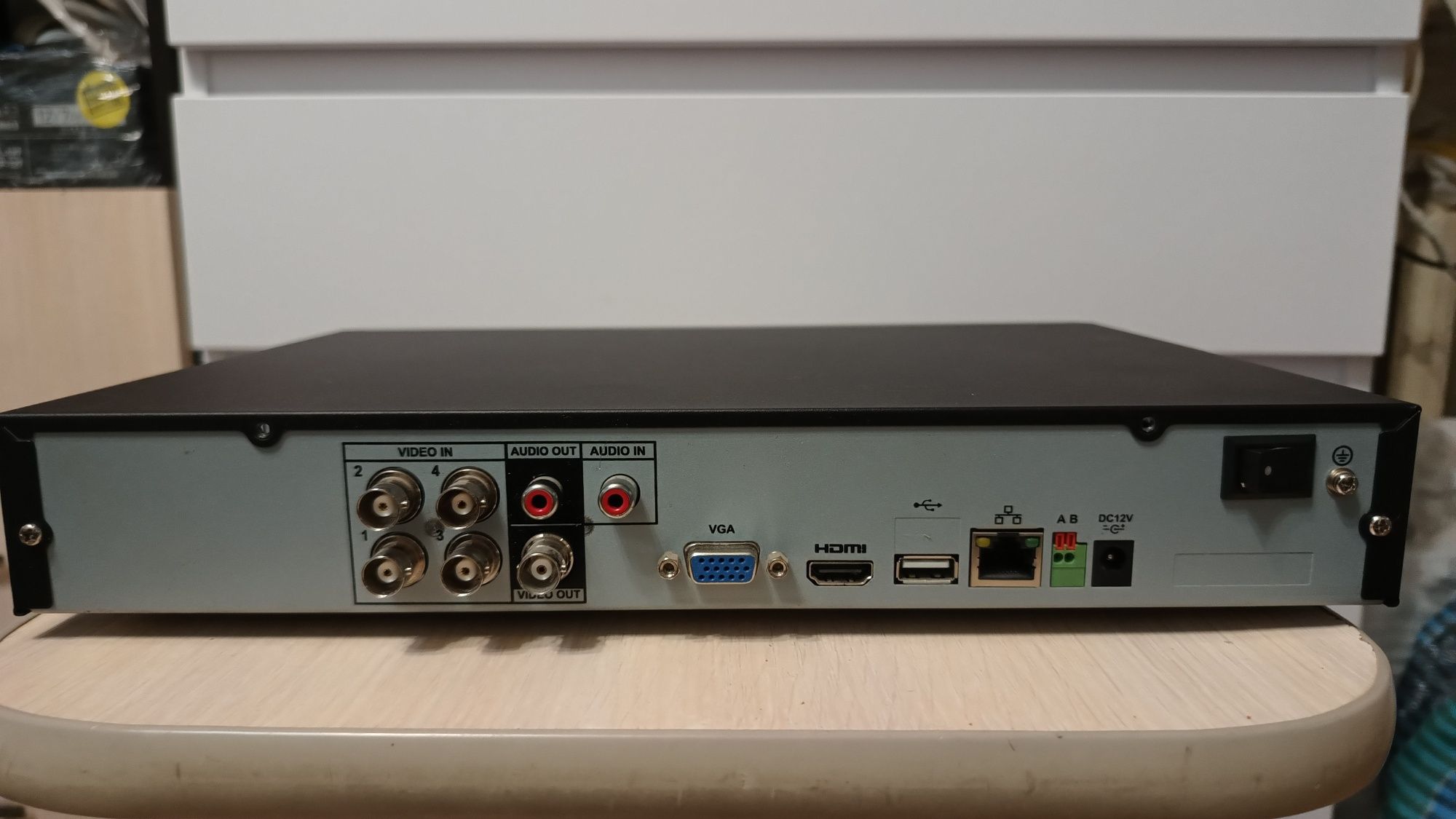 Відеореєстратор DH-DVR3104H