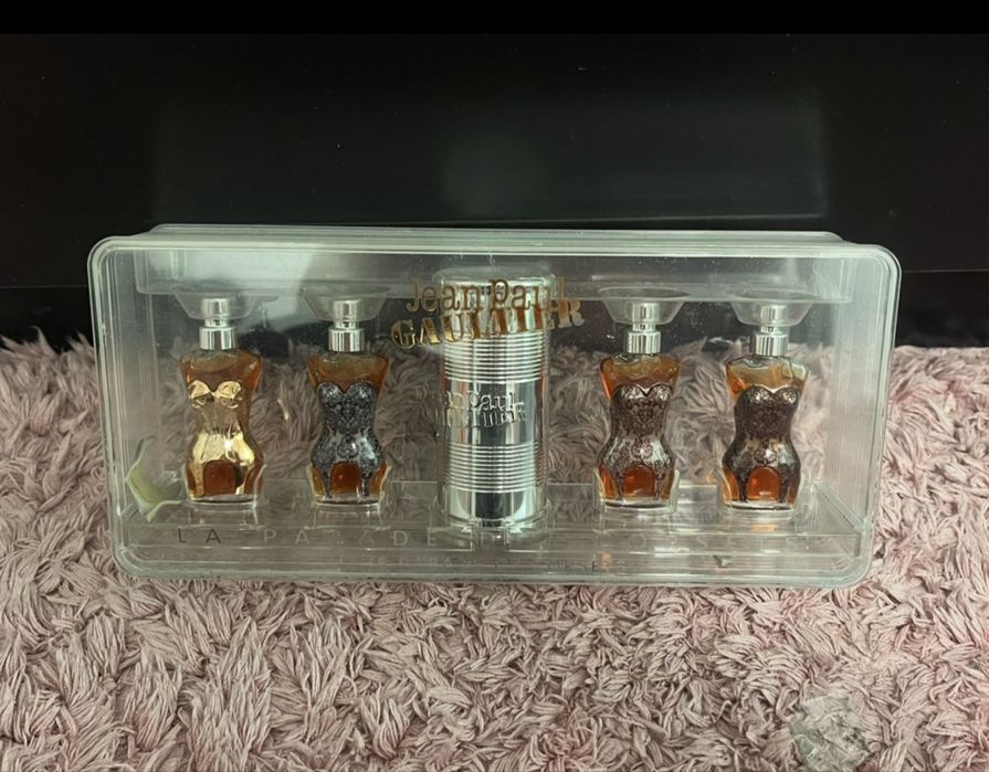 Вінтаж набір мініатбр парфумівJean Paul Gaultier La Parade des Corsets
