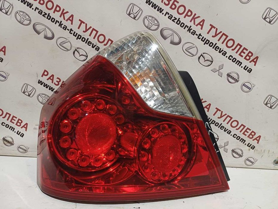Ліхтар лівий Infiniti M35 2003-2009