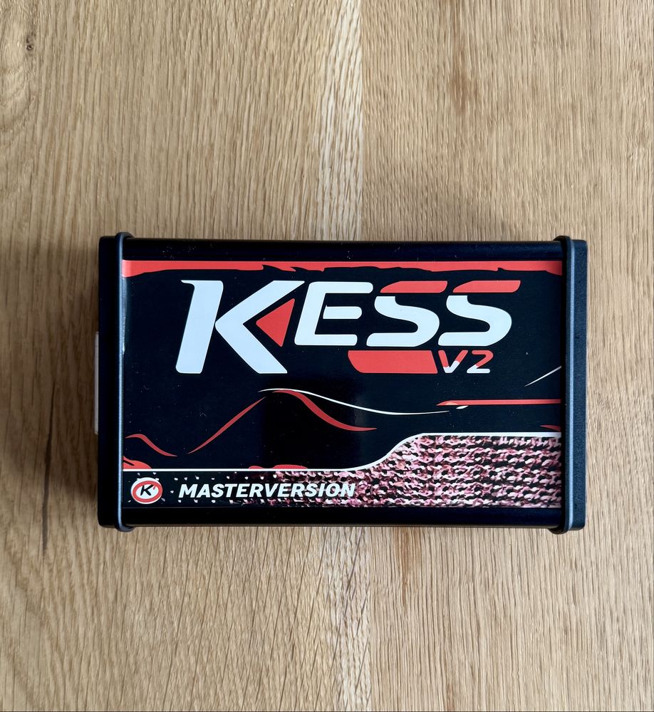 KESS V2 EU Version 5.017 Red PCB Zestaw do Tuningu + Akcesoria + CD