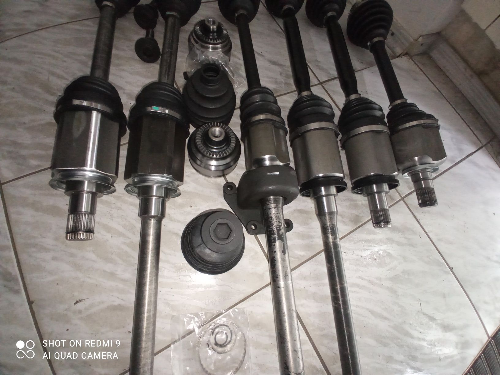 новые полуось шрус  BMW mini 2000-2024 g30 g11 g12 x5 x7 520 320 330