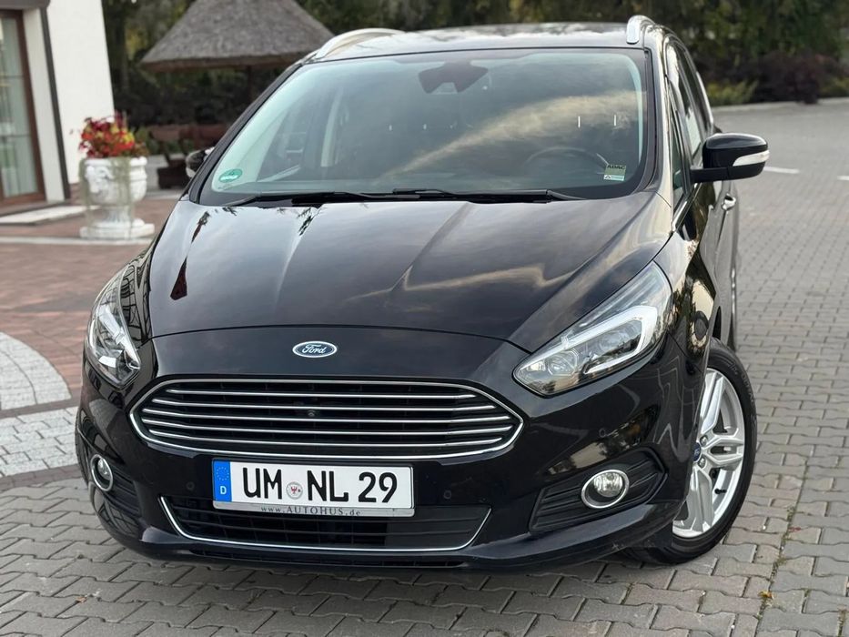 Ford S-Max