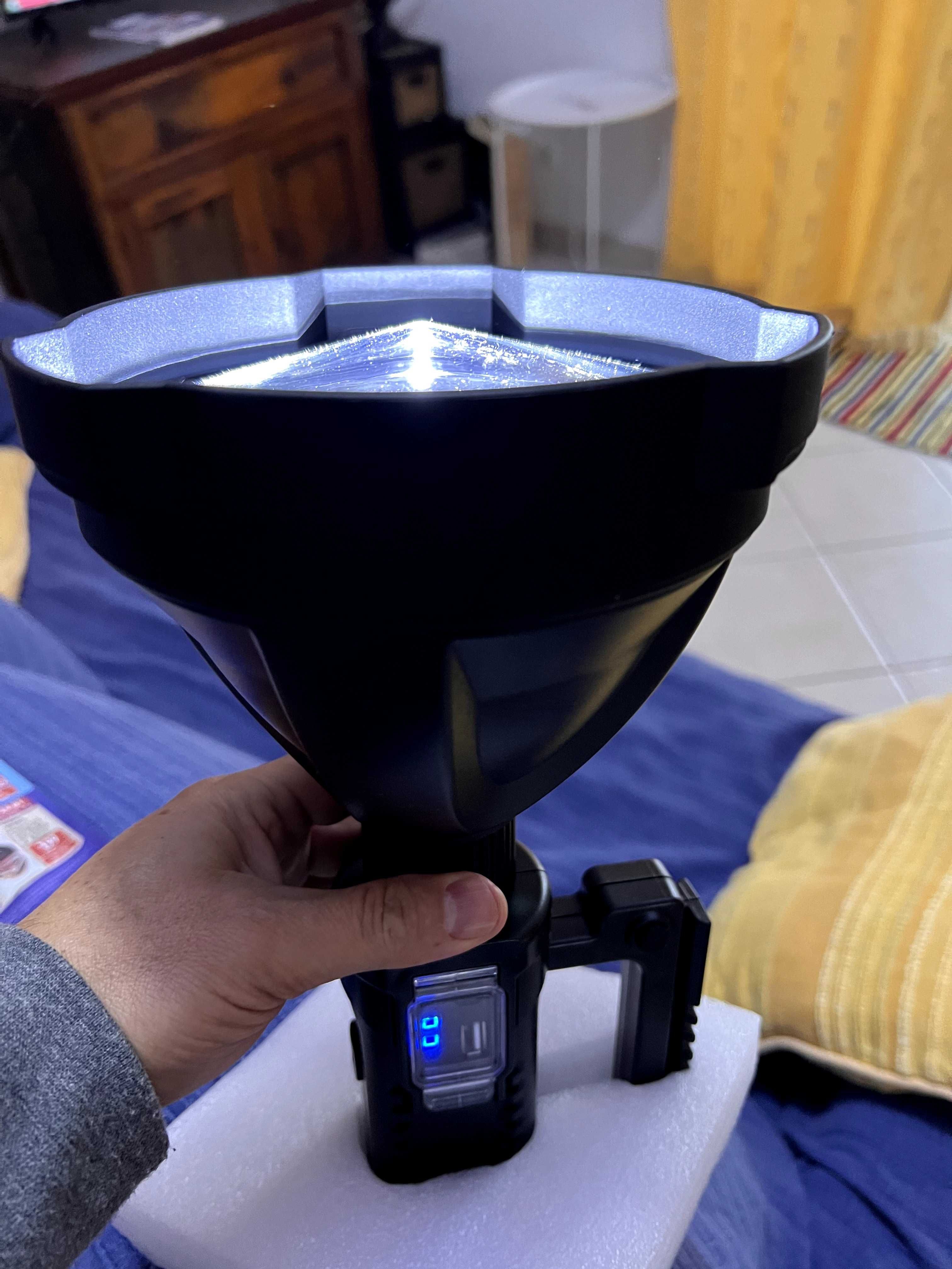 Lanterna Led XHP100 +- 3000 metros