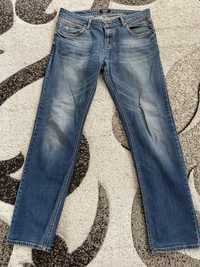 Продам джинси DG 33