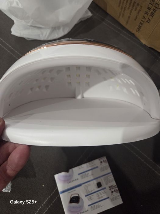 Sprzedam lampę UV do paznokci