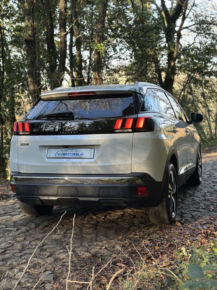 PEUGEOT 3008 1.5 BLUE-HDI CX AUTOMÁTICA