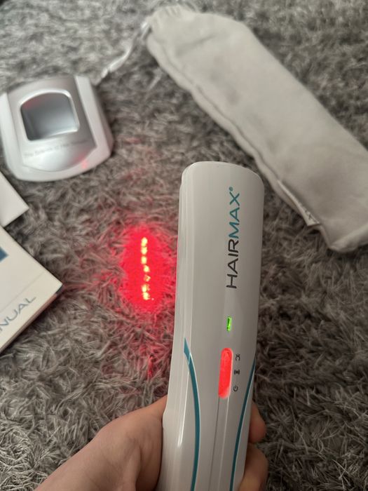 Hairmax Advanced 7 лазерний прилад для відновлення росту волосся