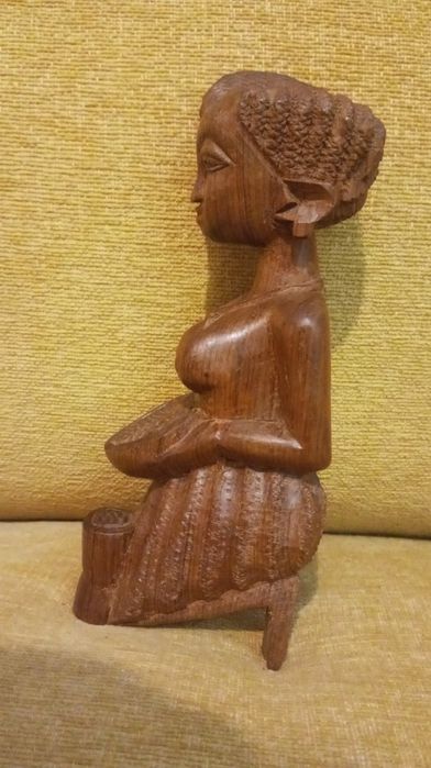 Escultura madeira nobre Moçambique